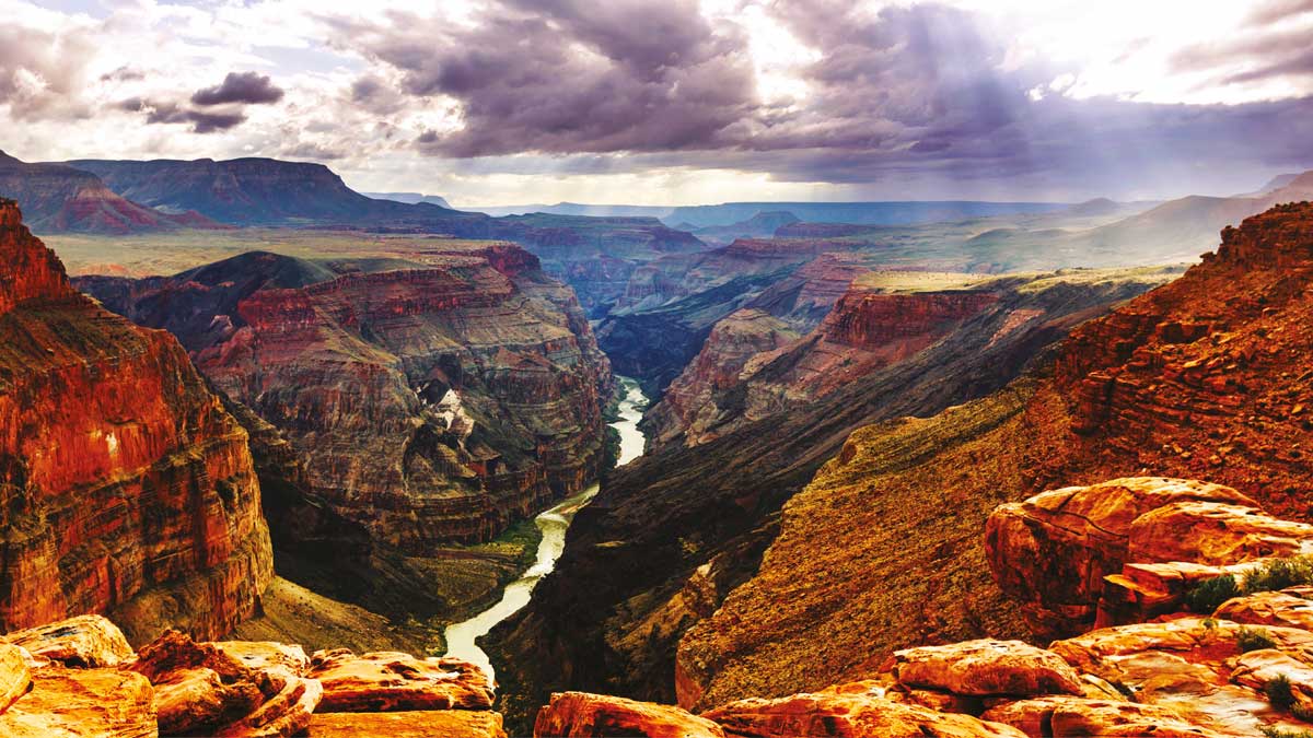 Grand-Canyon-Living-Magazine-2