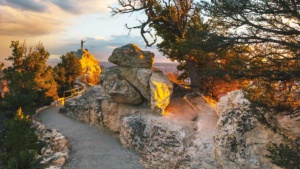 Grand-Canyon-Living-Magazine-3