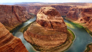 Grand-Canyon-Living-Magazine-9